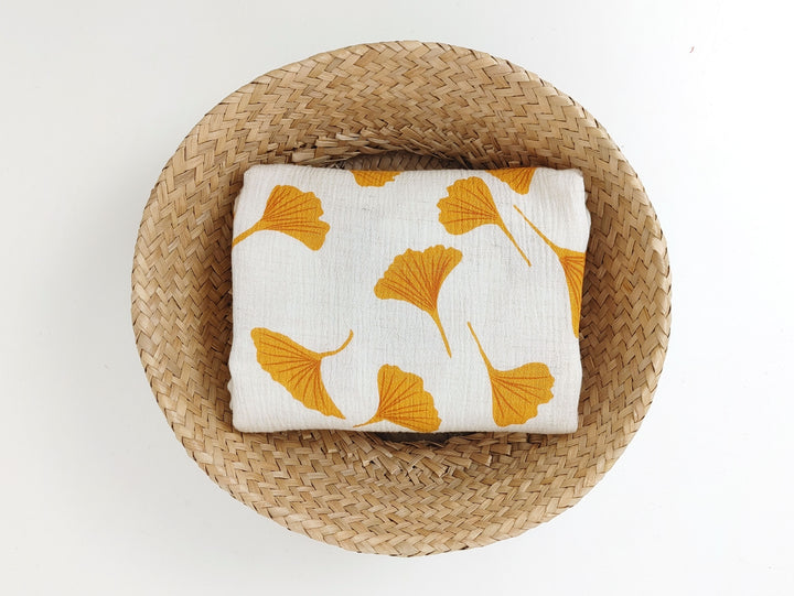 Morning Calm Ginkgo: Linen Rayon Blend with Wrinkle Texture 7910 8192