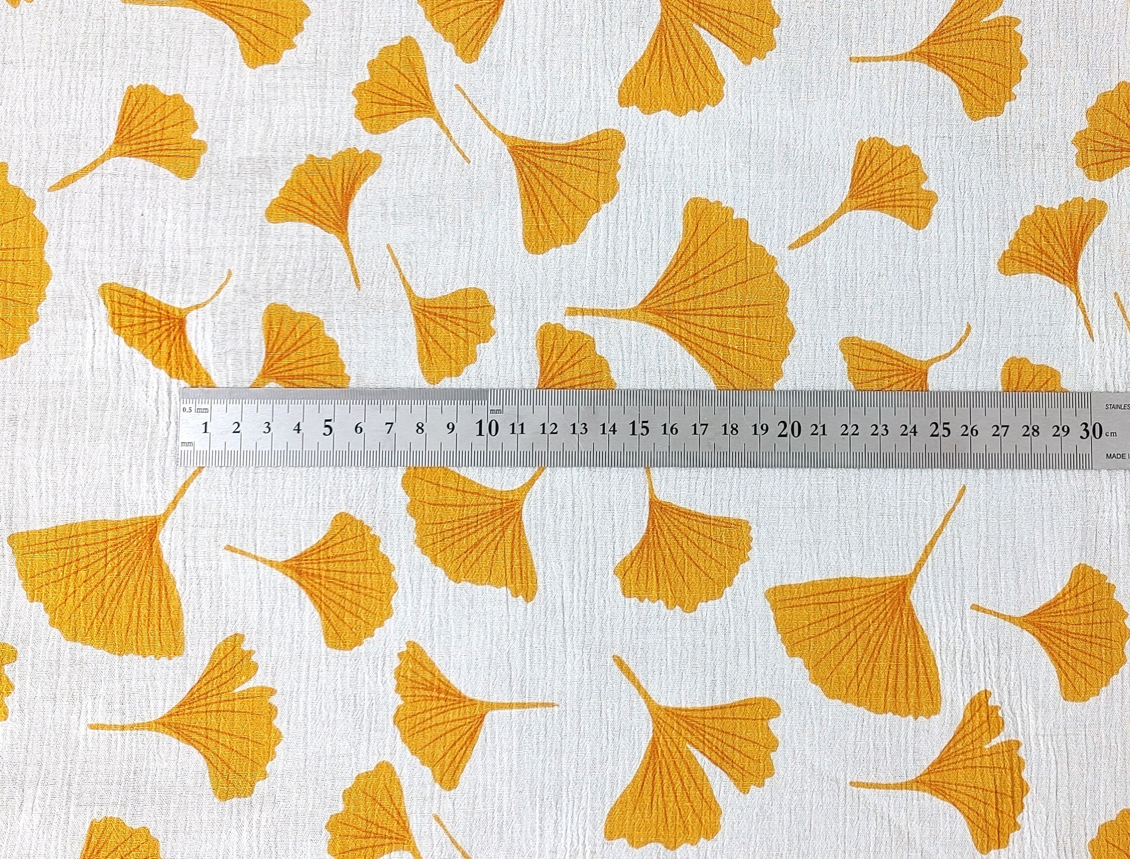 Morning Calm Ginkgo: Linen Rayon Blend with Wrinkle Texture 7910