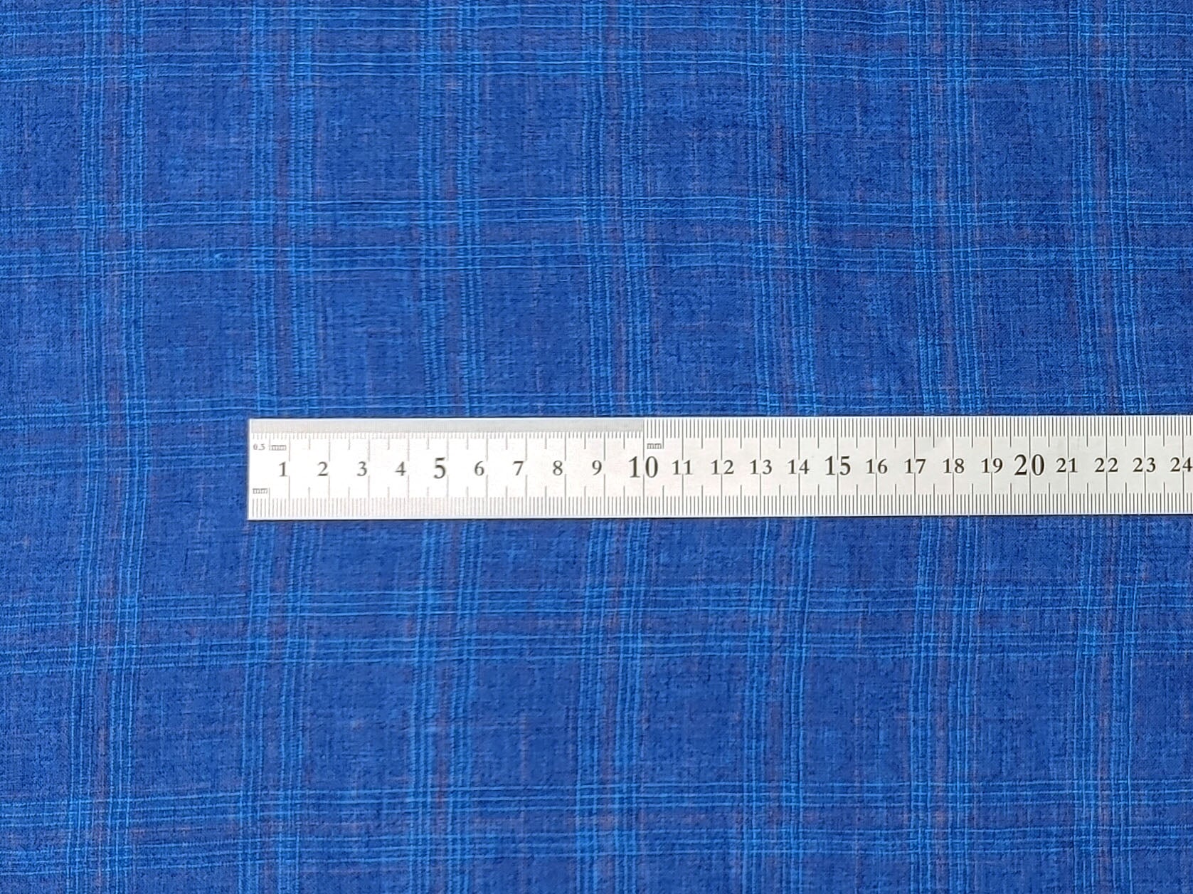 Vintage Delavé Deep Blue 100% Linen – Subtle Plaid, Crisp & Cool Feel 8026