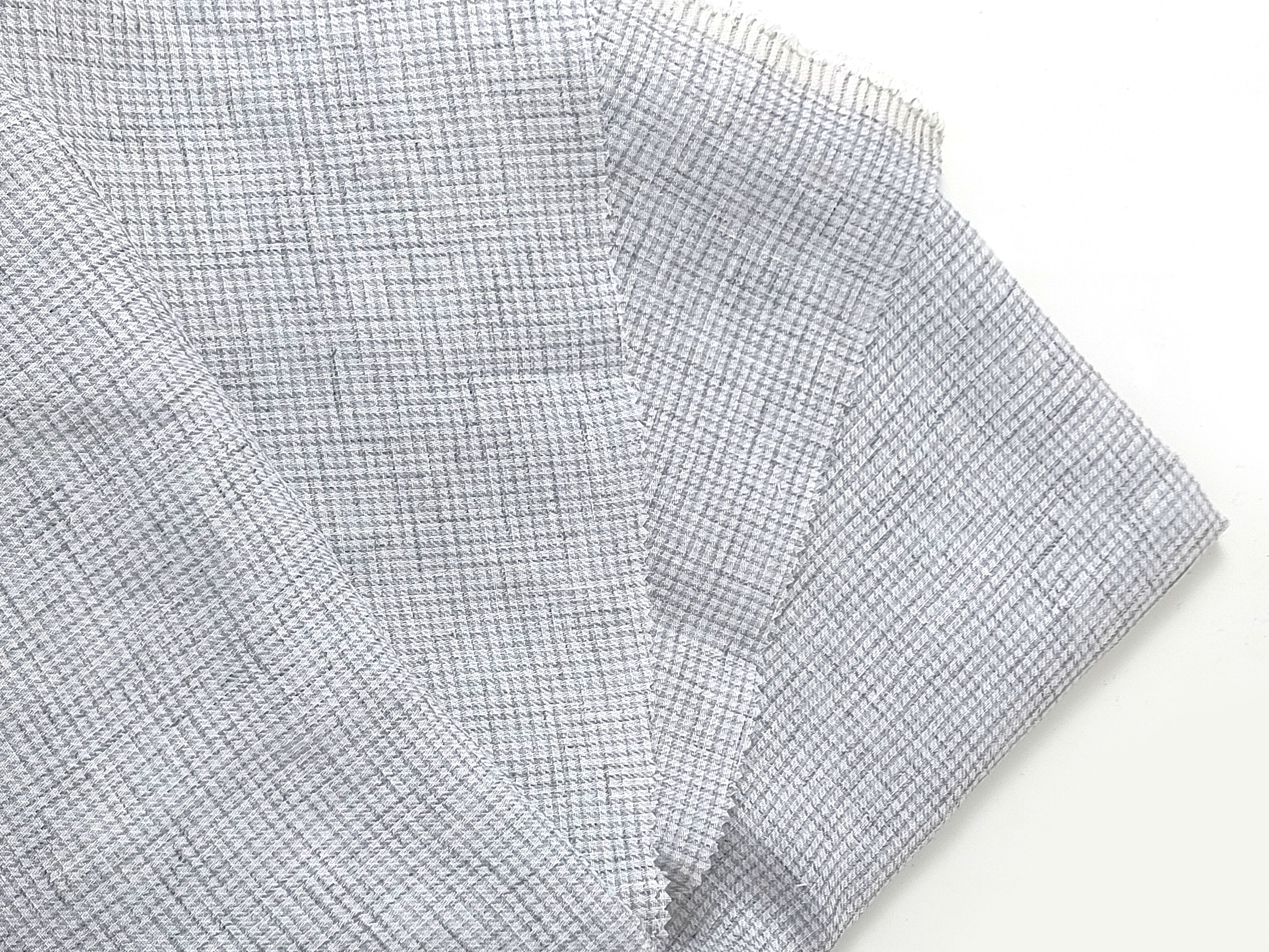 Subtle Gingham Check Linen-Polyester Fabric – Soft Handfeel, Melange Effect 7995