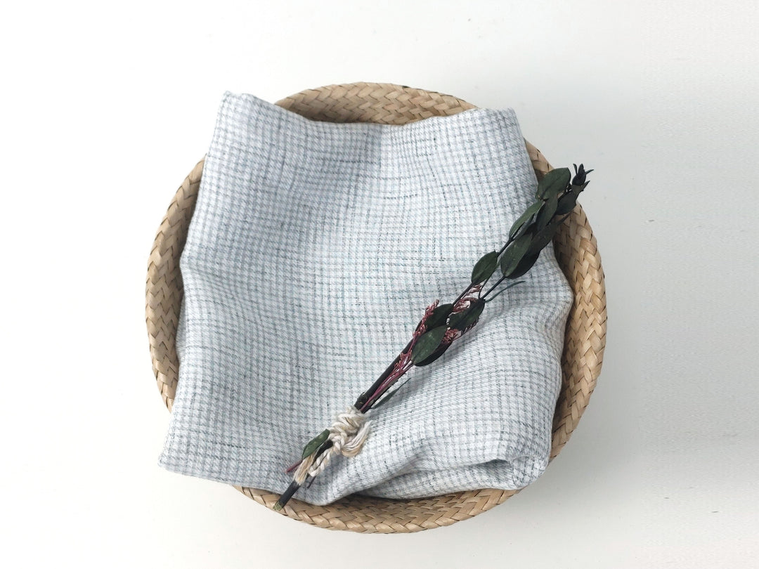 Subtle Gingham Check Linen-Polyester Fabric – Soft Handfeel, Melange Effect 7995 7996
