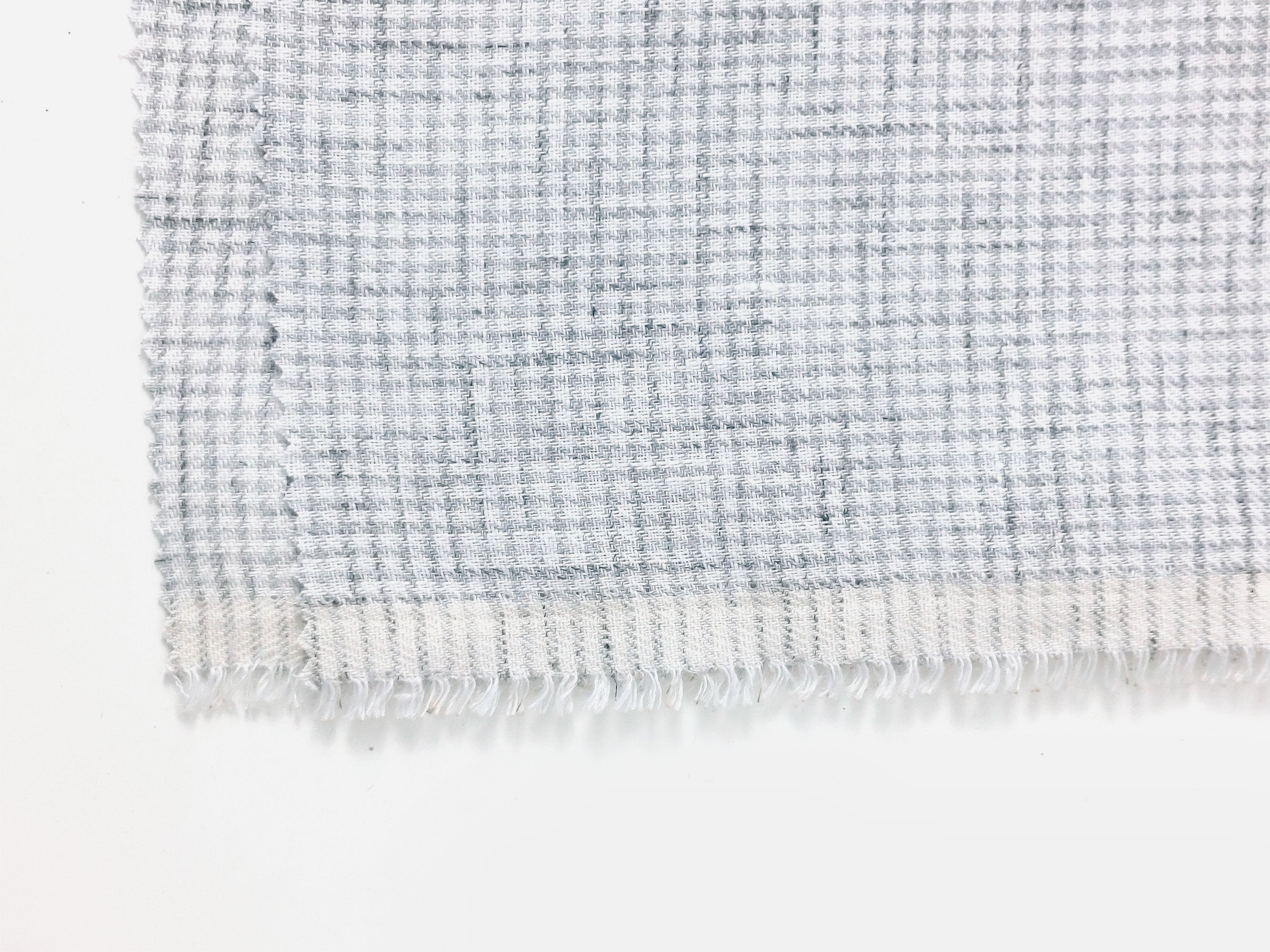 Subtle Gingham Check Linen-Polyester Fabric – Soft Handfeel, Melange Effect 7995