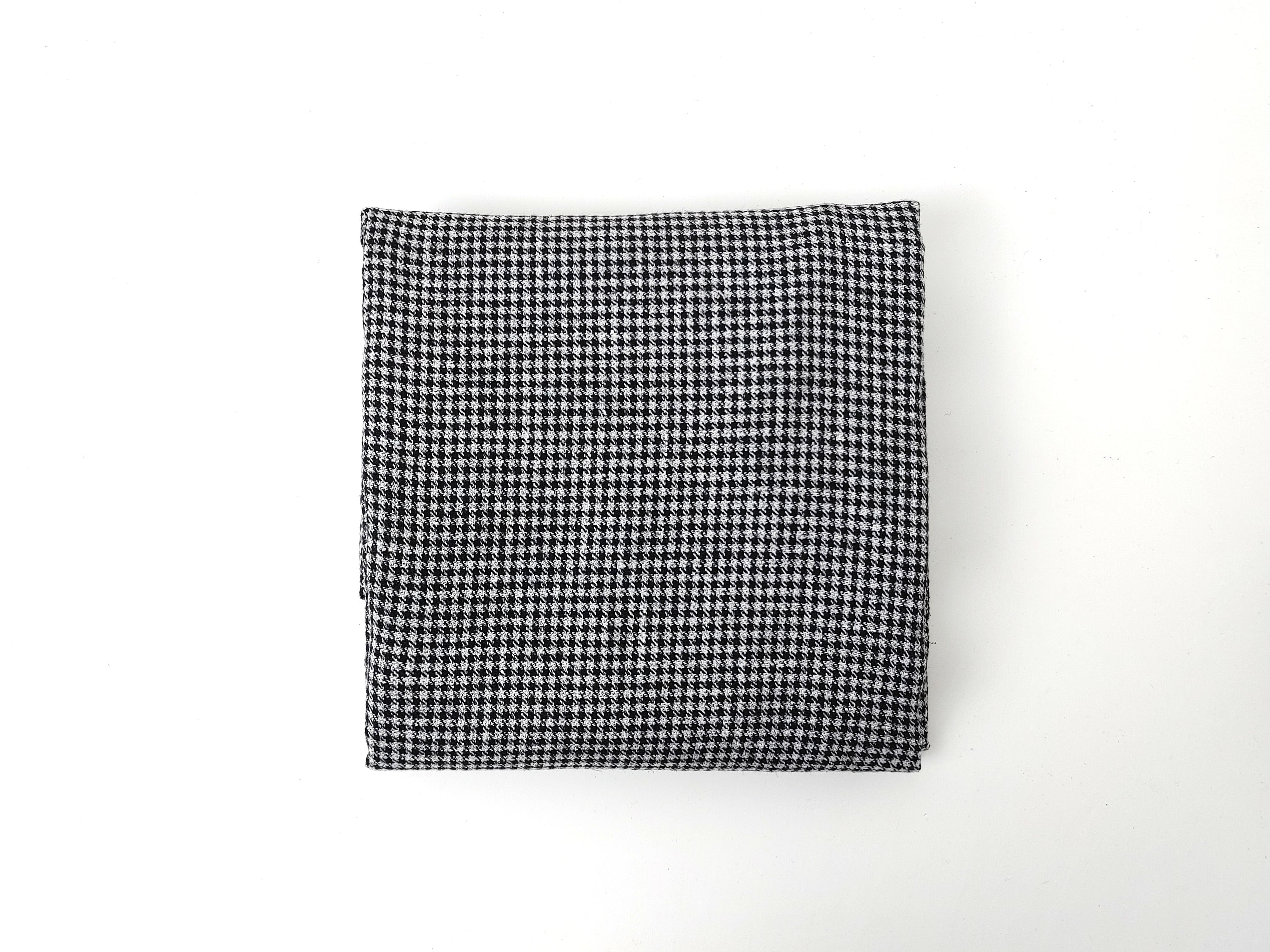 White & Black Gingham Check Linen-Polyester Fabric | Twill Weave, Pre-Washed 8068