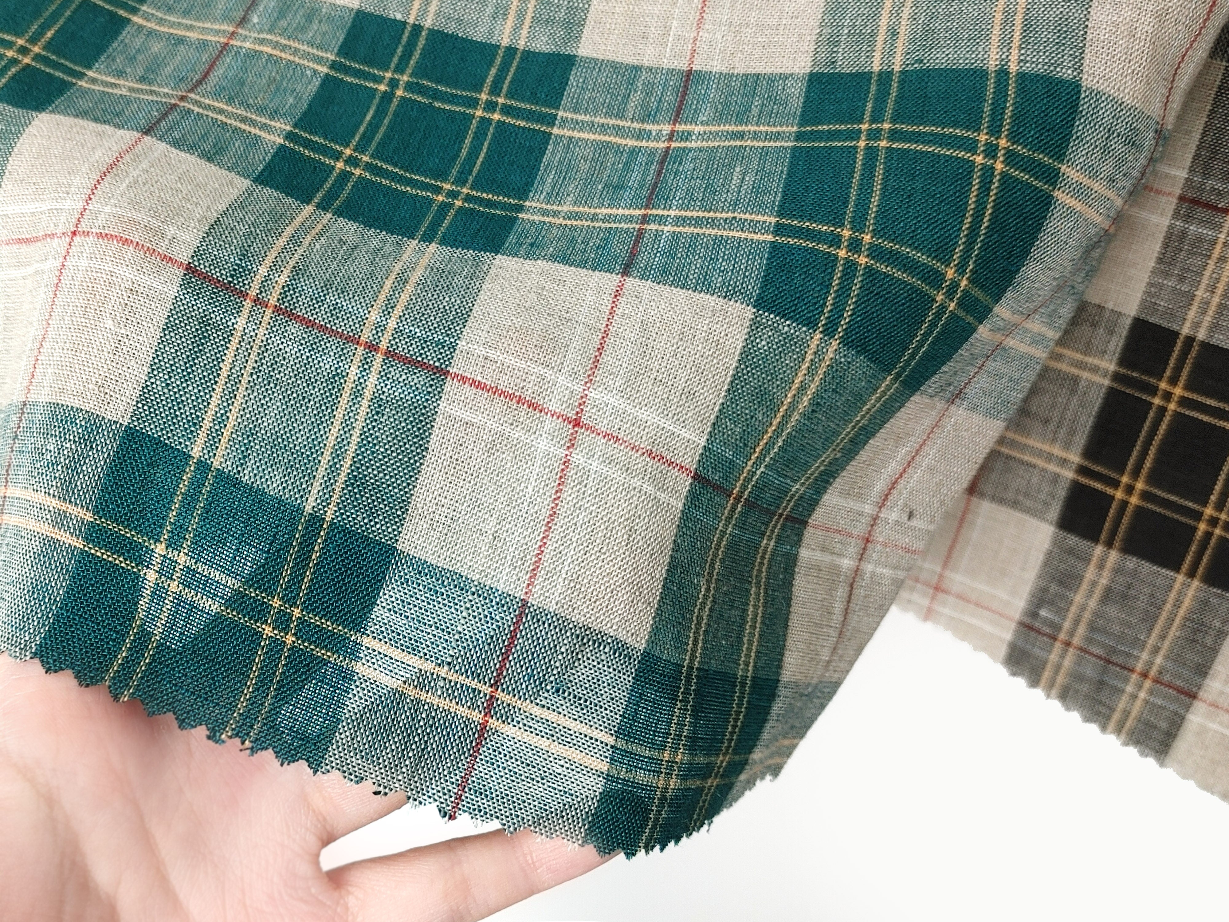 Elegant Plaid 100% Linen Fabric – Lightweight with Soft Handfeel 8034 8035