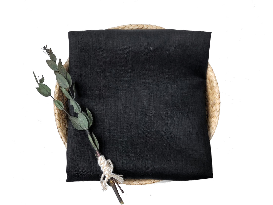 100% Linen Fabric, Lightweight Black with Fine 21s Yarn, Soft & Pre-washed  2715