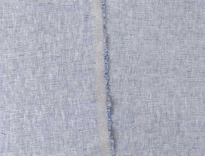 100% Linen Fabric – Softly Speckled Blue Weft on Crisp White 7573
