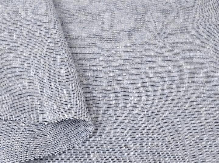 100% Linen Fabric – Softly Speckled Blue Weft on Crisp White 7573