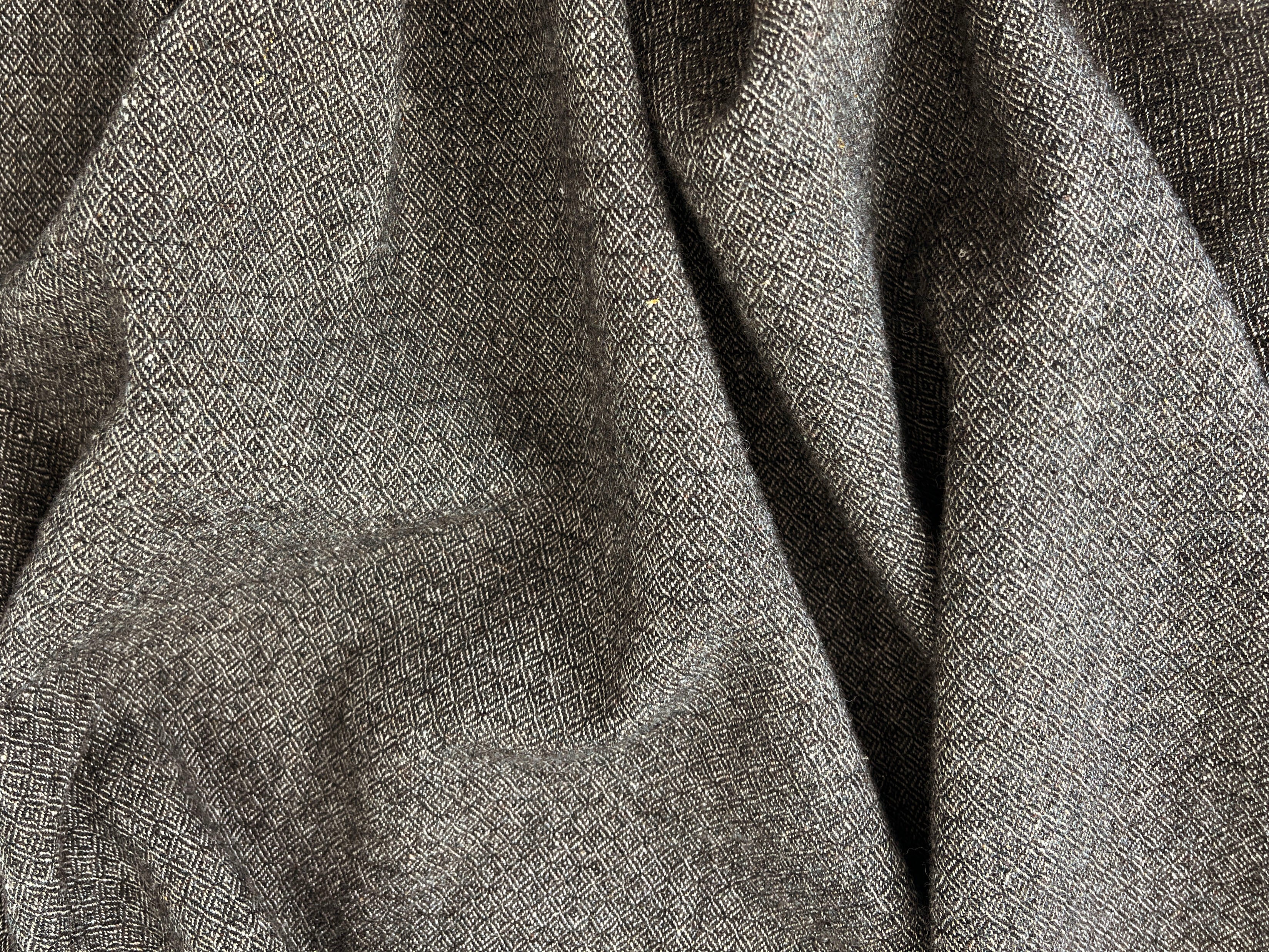 Broken Diamond Twill – Heavyweight Viking Age Linen Wool Fabric 8173 8174 8177