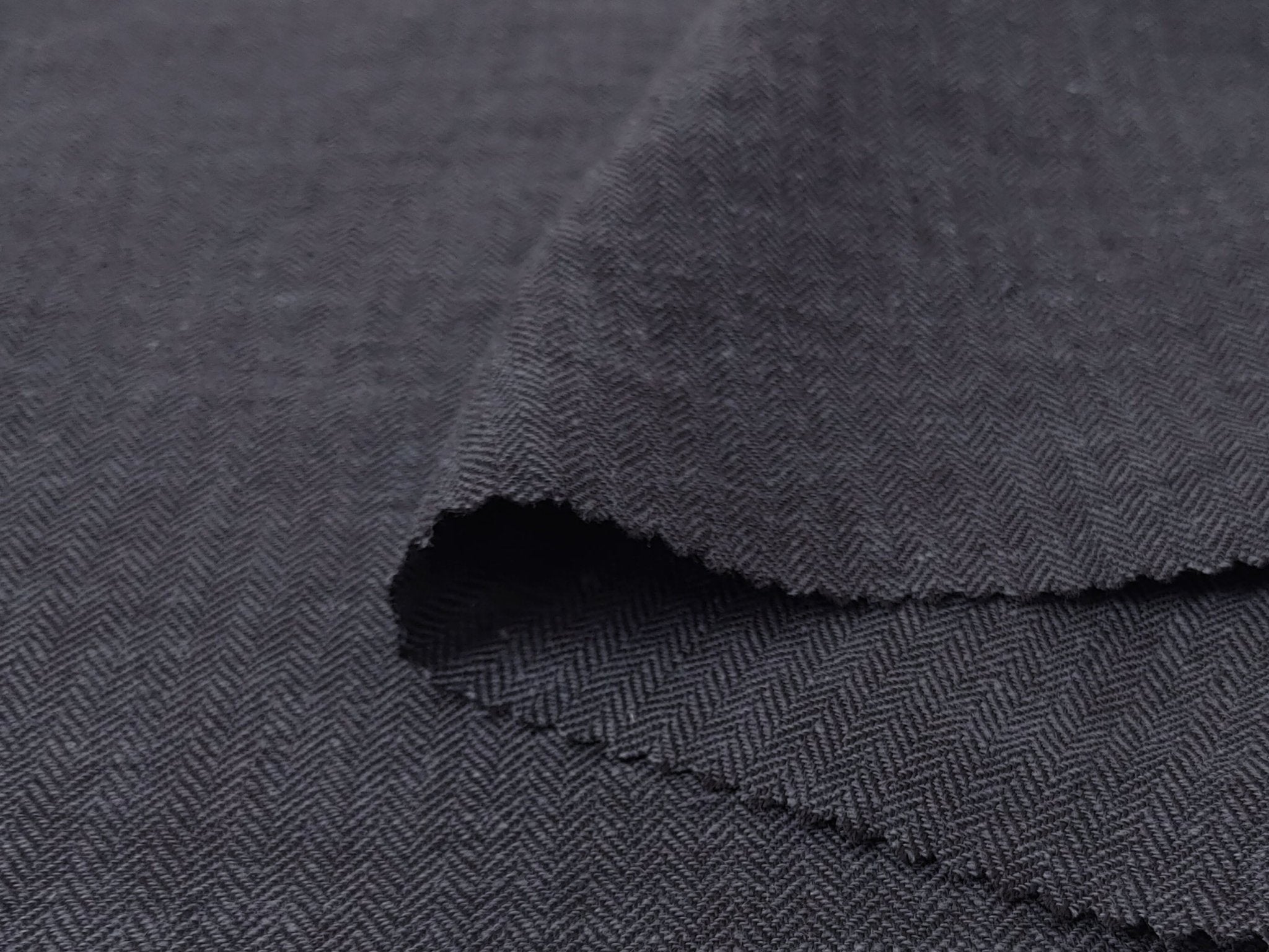 HBT Linen Ramie Cotton Blend Fabric: Yarn Dyed Chambray, Medium Weight 7837 7838 7840 - The Linen Lab - Gray(Dark)