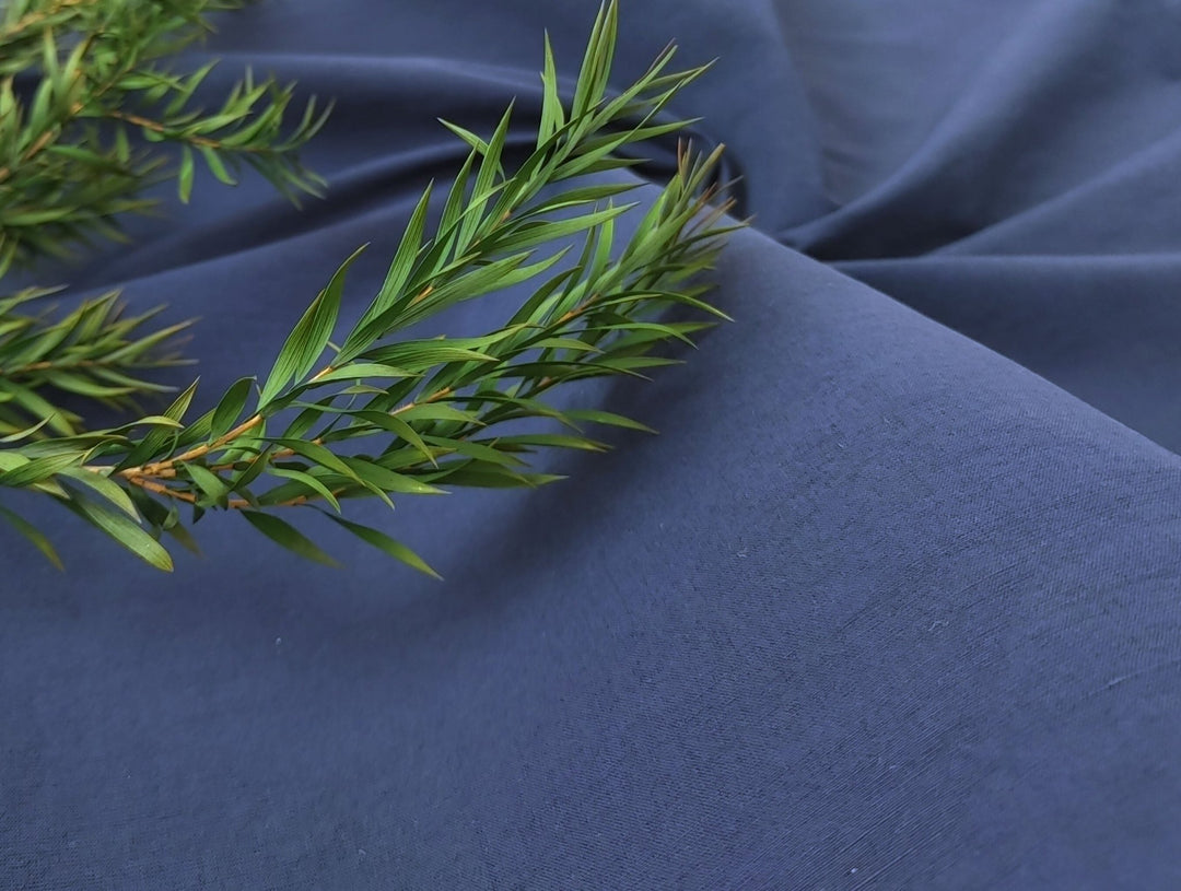 Ultimate Comfort: Warp Stretch Fabric Blend of Linen, Cotton, Nylon, and Spandex 7816 - The Linen Lab - Navy
