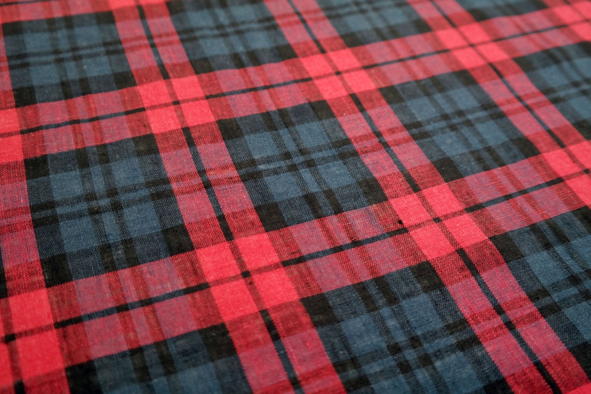 100% Linen Fabric Red Madras Plaid Check Light Weight 7289 - The Linen Lab - Red check 7289