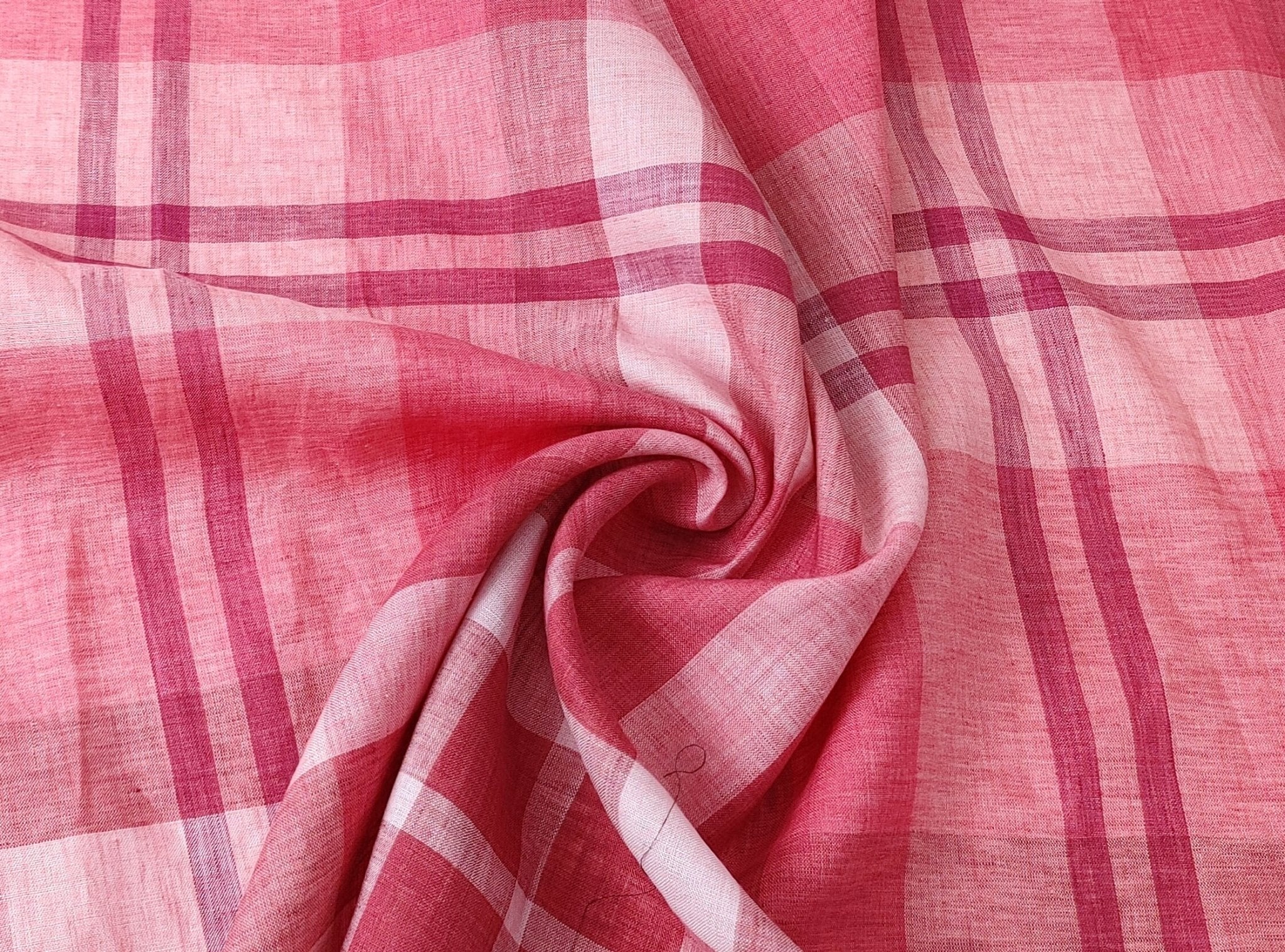 100% Linen Red Big Plaid Fabric 4573 - The Linen Lab - Red