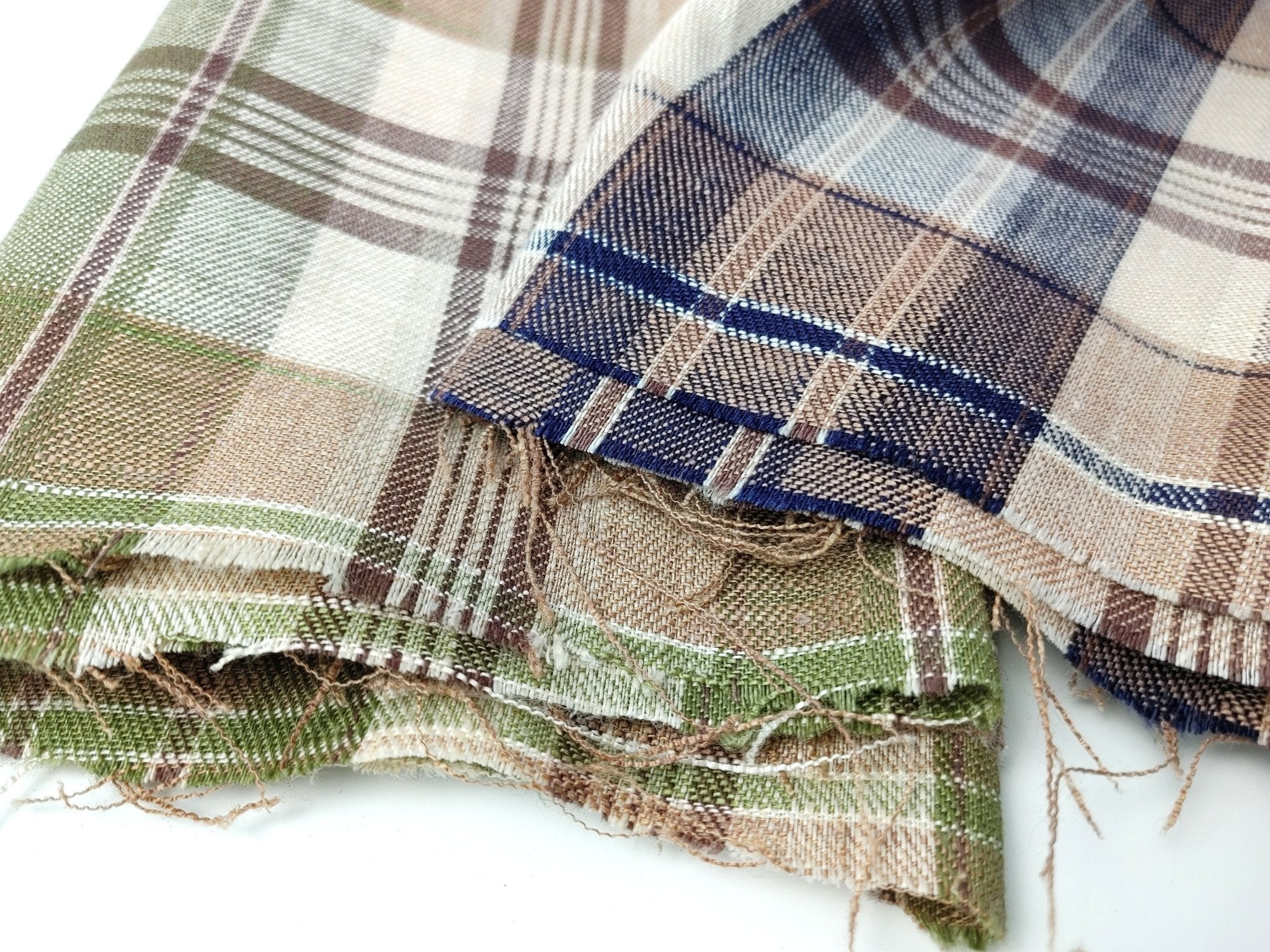 100% Linen Twill Plaid Fabric Medium Weight 7759 7760 - The Linen Lab - Green