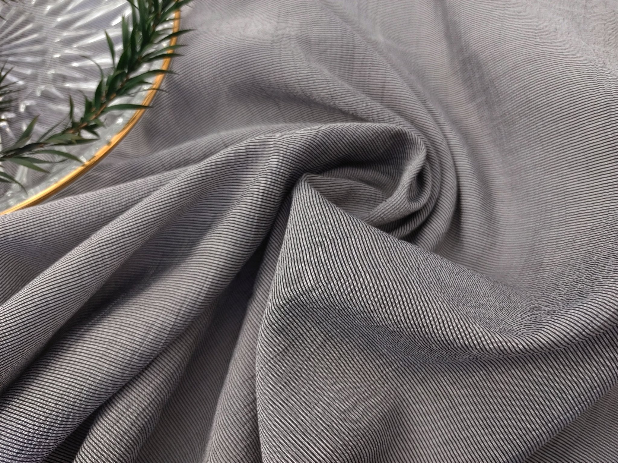 Bamboo mixed fabric with crease effect 4055 - The Linen Lab - Gray