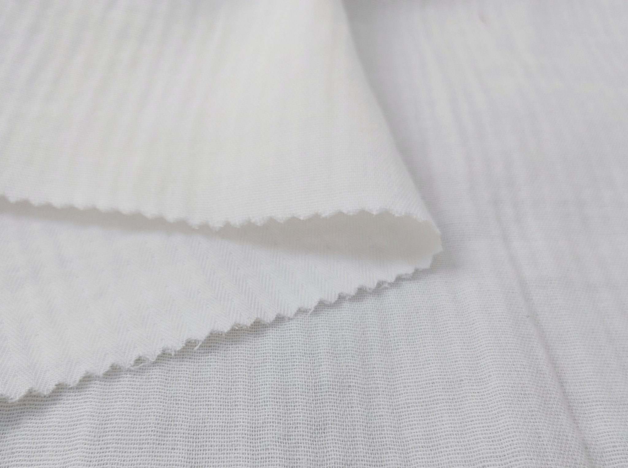 Double-Faced Herringbone Twill: 100% Cotton Fabric 7216 7215 - The Linen Lab - White