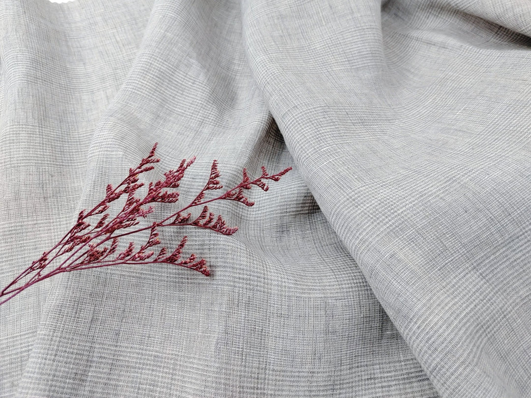 Grey Elegance: Lightweight 100% Linen Glen Plaid 6536 6508 - The Linen Lab - Gray(Light)