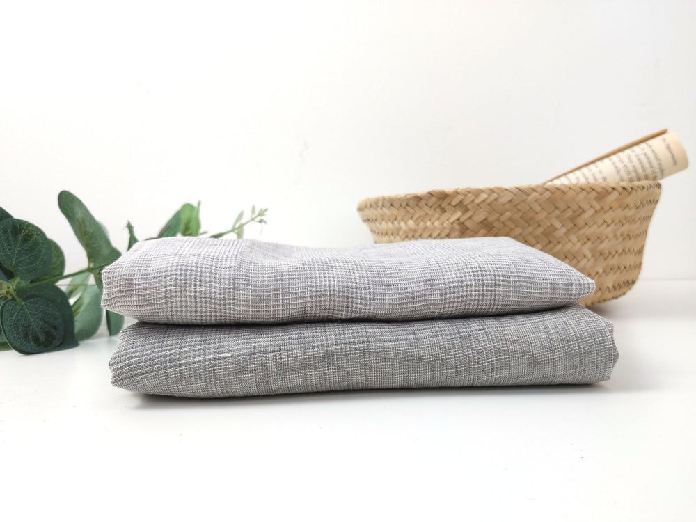 Grey Elegance: Lightweight 100% Linen Glen Plaid 6536 6508 - The Linen Lab - Gray(Light)