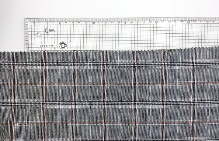 Linen Stretch Plaid Twill Fabric 6230 7828 - The Linen Lab - Pink