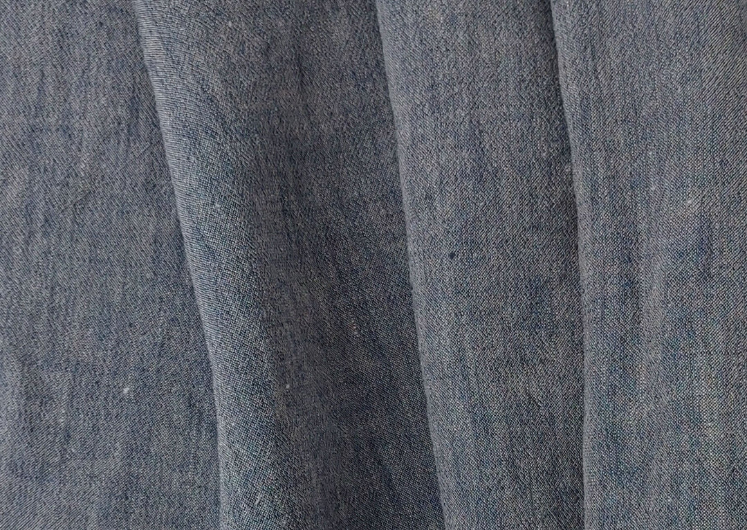 Navy Two-Tone Chambray Fabric in Linen-Polyester Blend 6656 - The Linen Lab - Navy