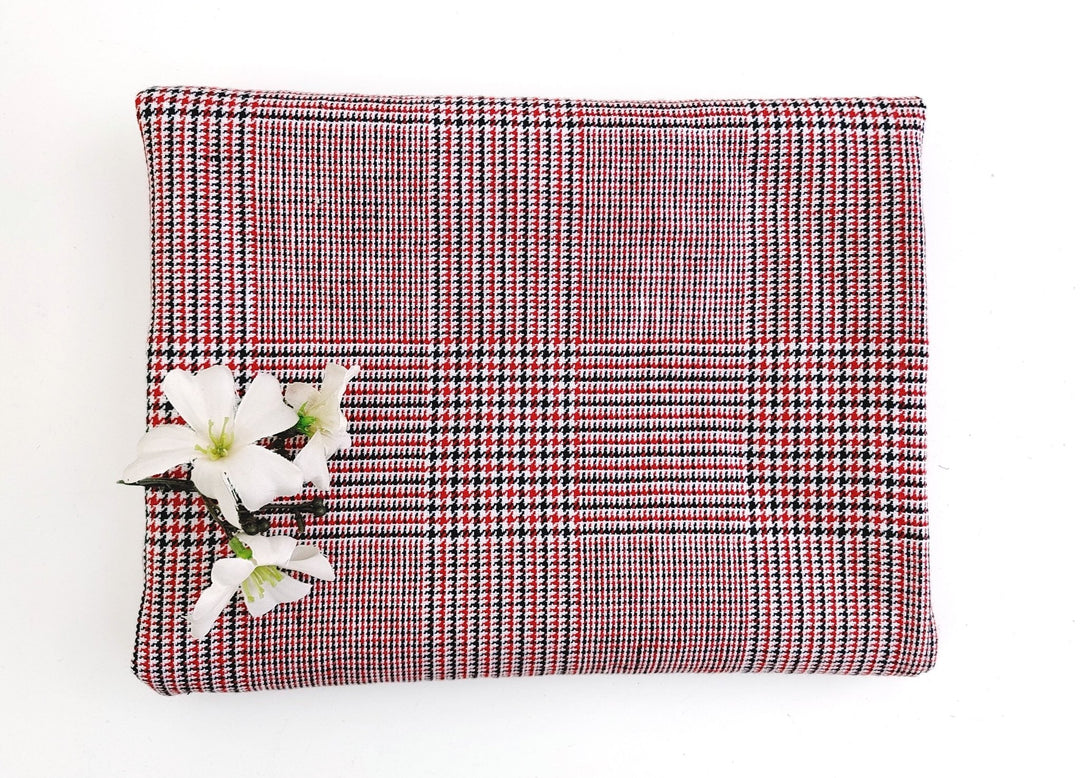 Tricolor Symphony: Linen Cotton Twill Glen Plaid in Medium Weight – White, Red, and Black 6759 - The Linen Lab - Red